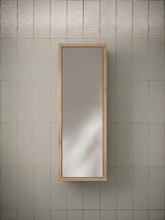 Mirror cabinet